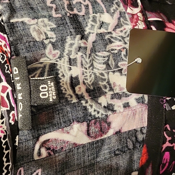 Adorable Torrid dress NWT - Picture 8 of 9